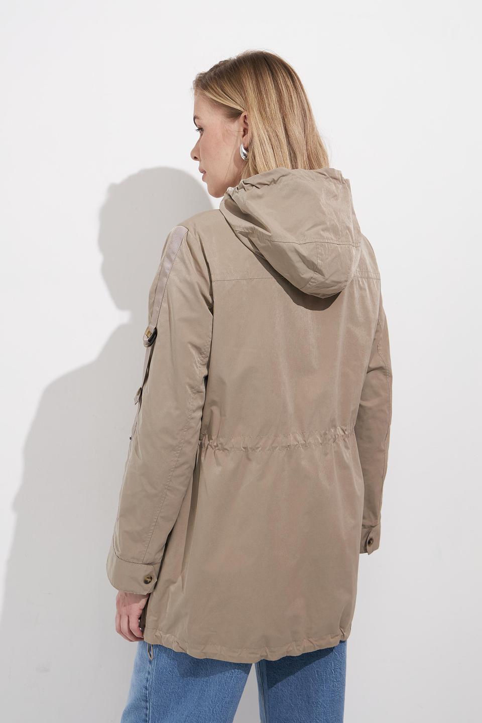 Куртка ветровка Betty Barclay бежевая