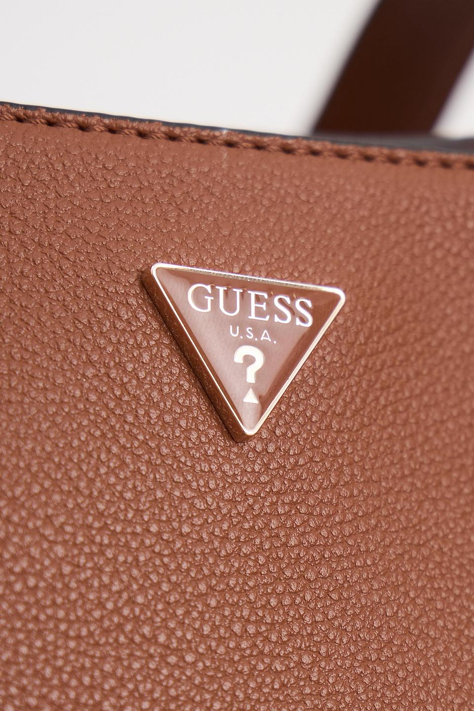 Сумка Guess коричневая с декором