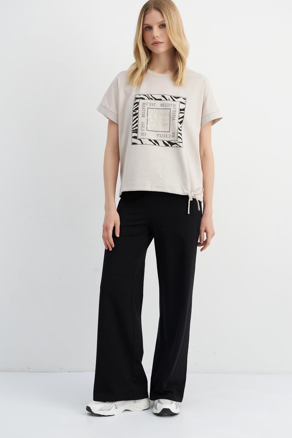 Футболка Passioni с принтом бежевая