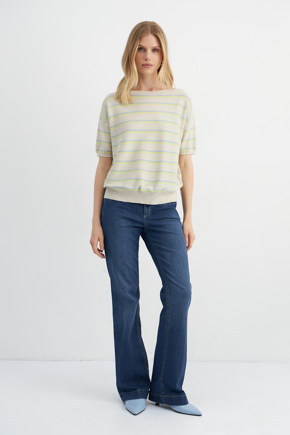 Джинсы клеш Angels с вышивкой