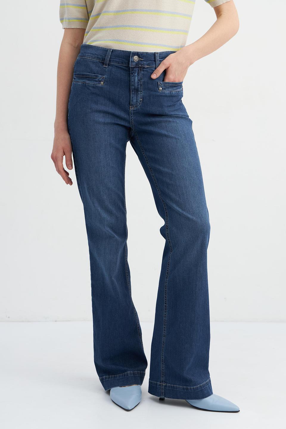 Джинсы клеш Angels с вышивкой