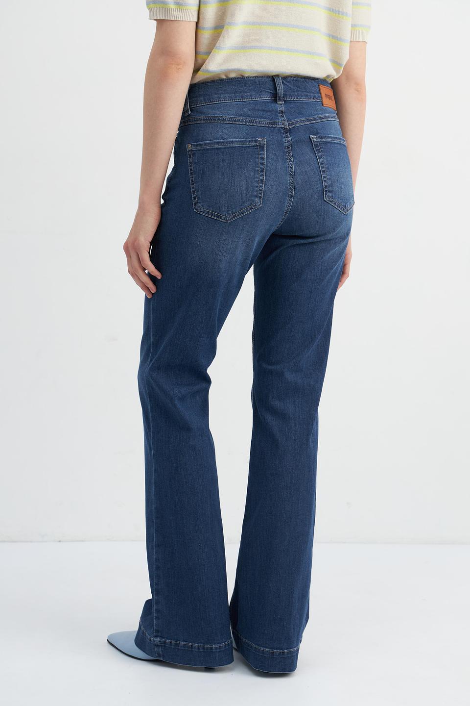 Джинсы клеш Angels с вышивкой