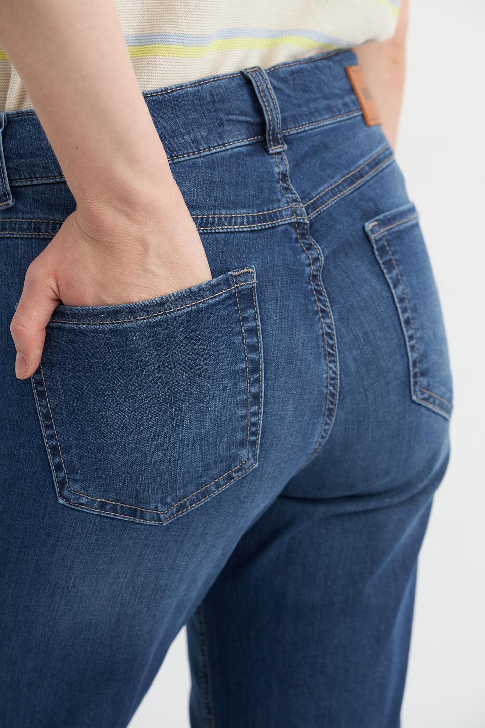 Джинсы клеш Angels с вышивкой