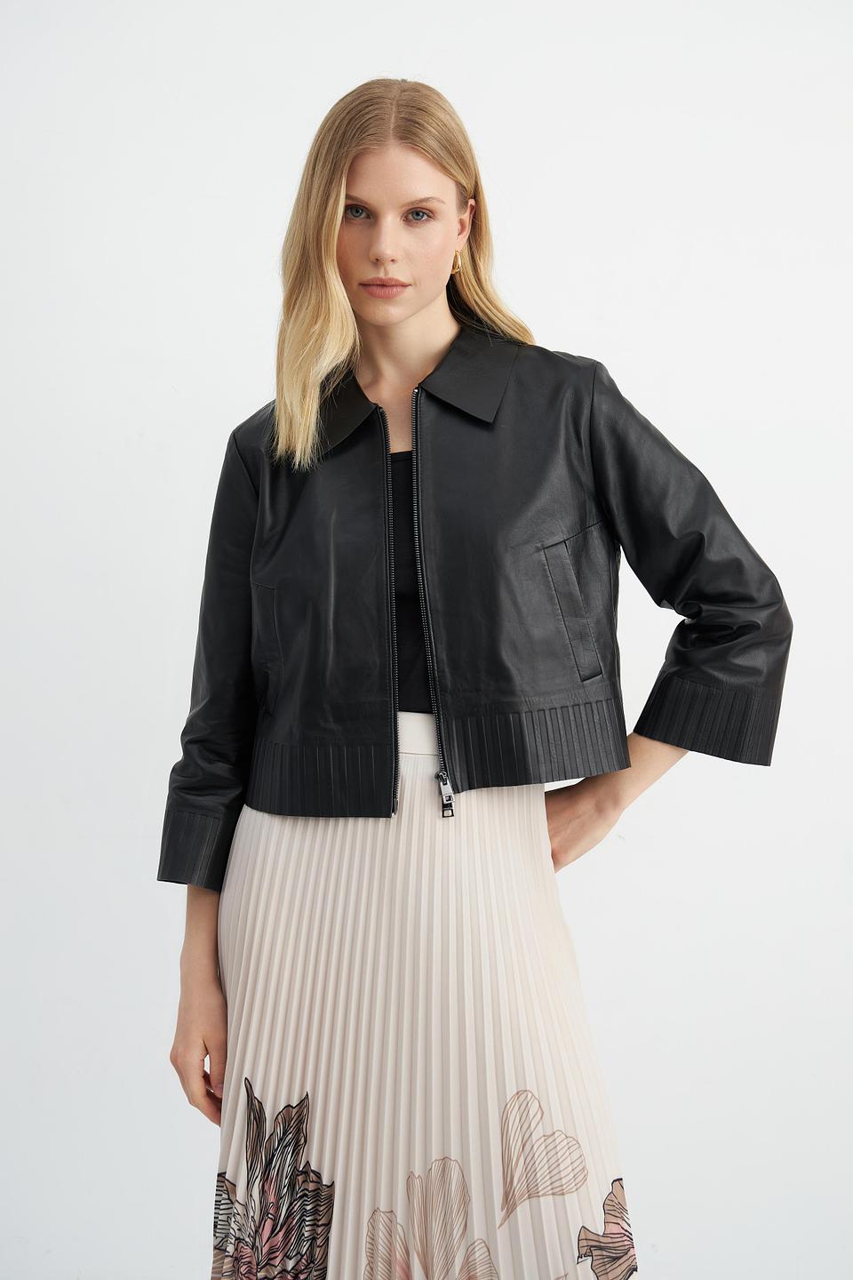 Кожаная куртка Marc Cain с отделкой