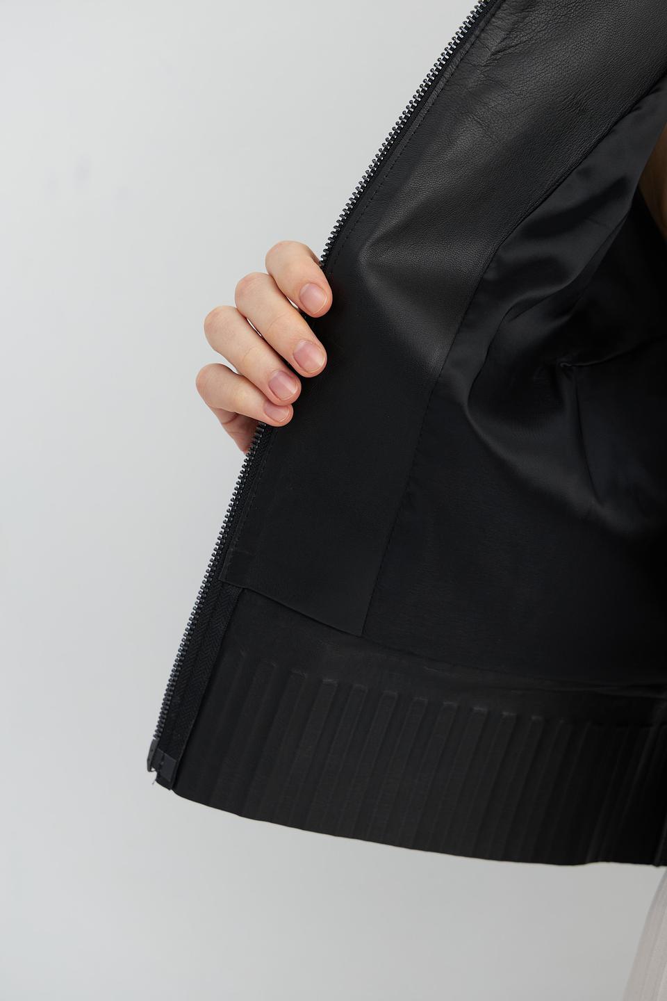 Кожаная куртка Marc Cain с отделкой