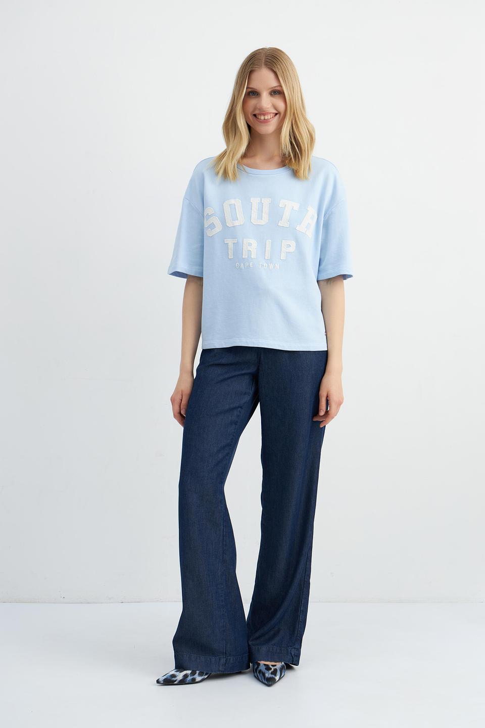 Футболка Monari светло-голубая с принтом