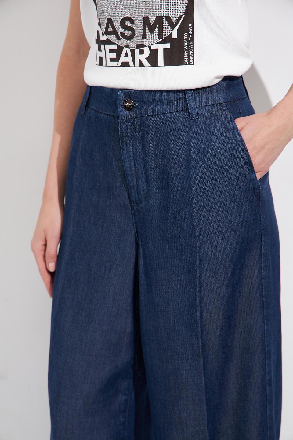 Джинсы клеш Angels с вышивкой