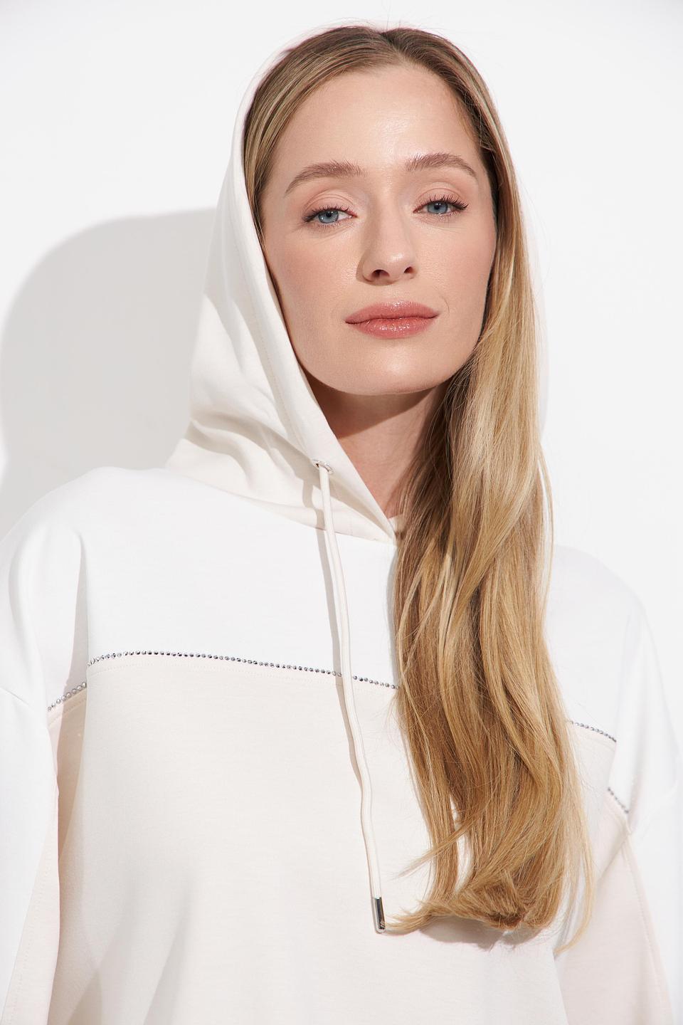 Пуловер Monari с капюшоном бежевый