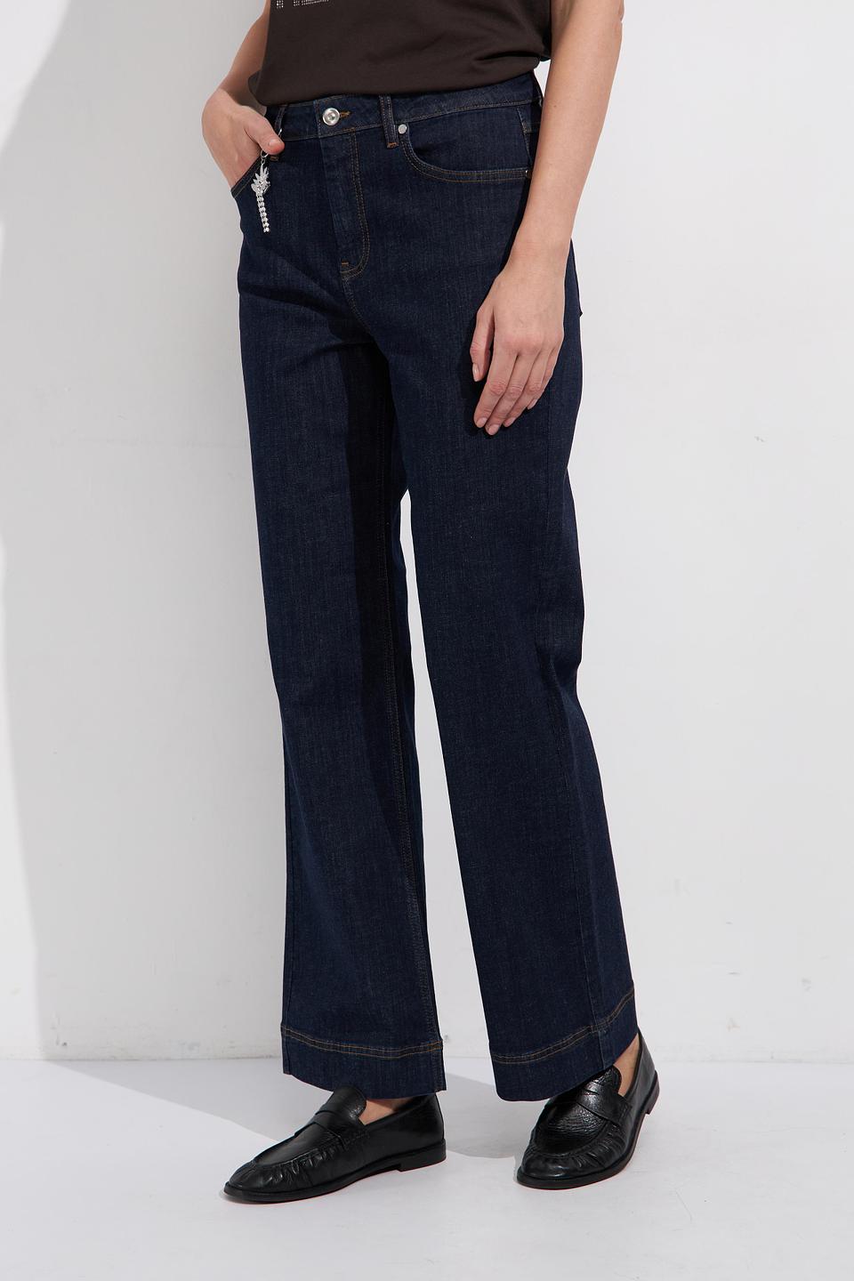 Джинсы Monari с декоративной вышивкой