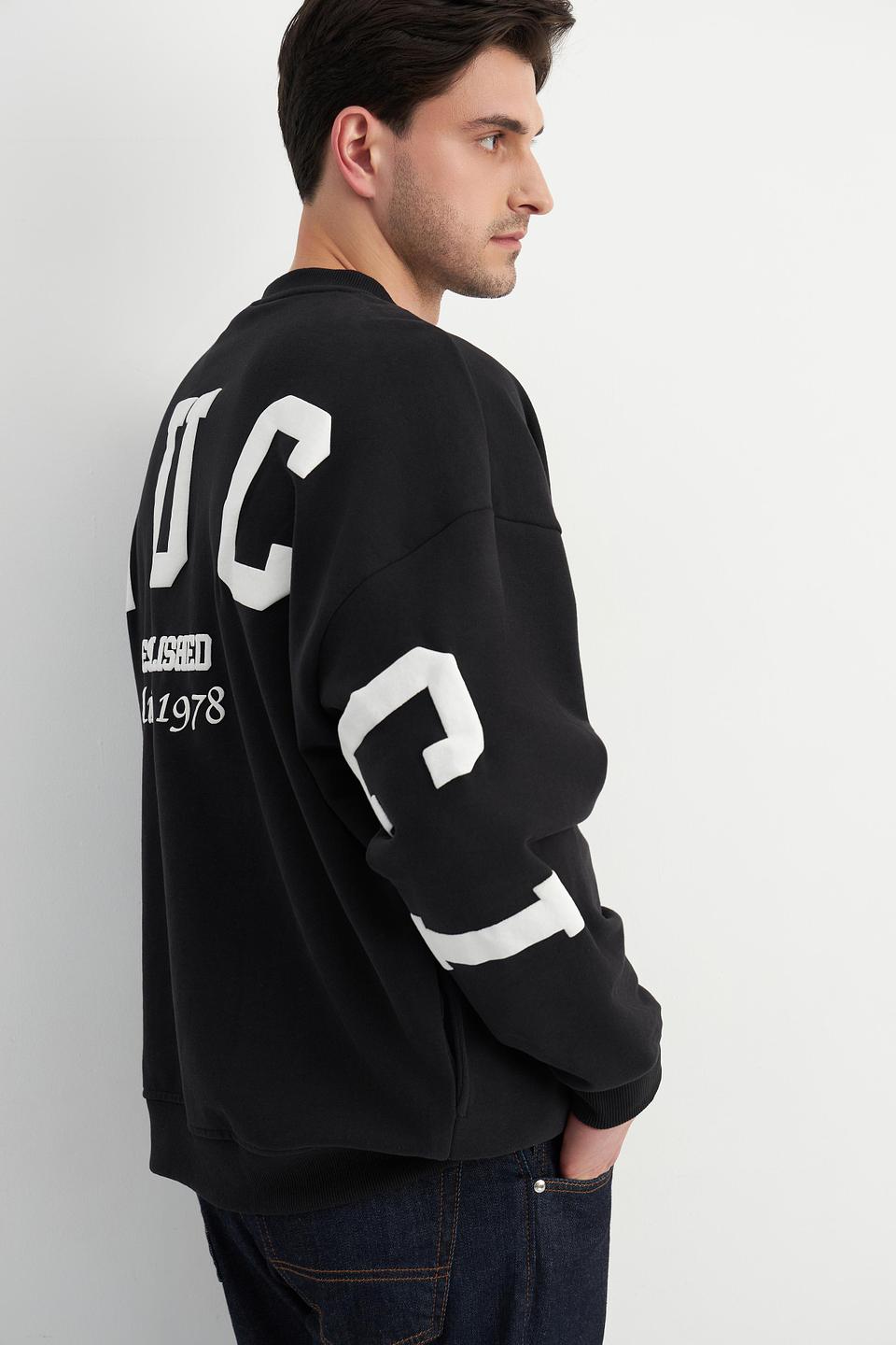 Свитшот Carlo Colucci с логотипом чёрный