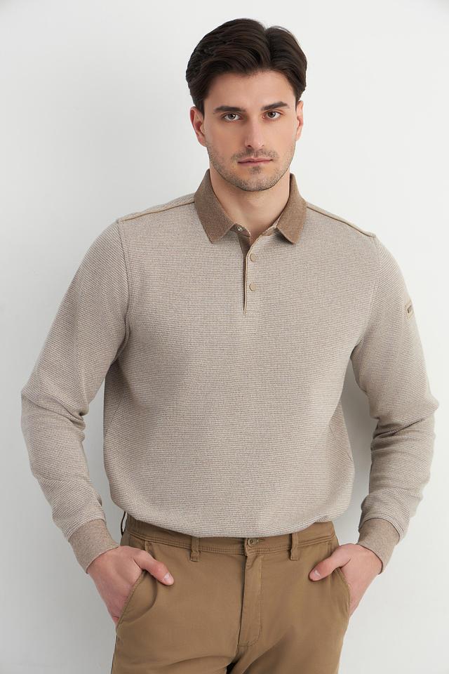 Пуловер Bugatti с воротником-поло бежевый