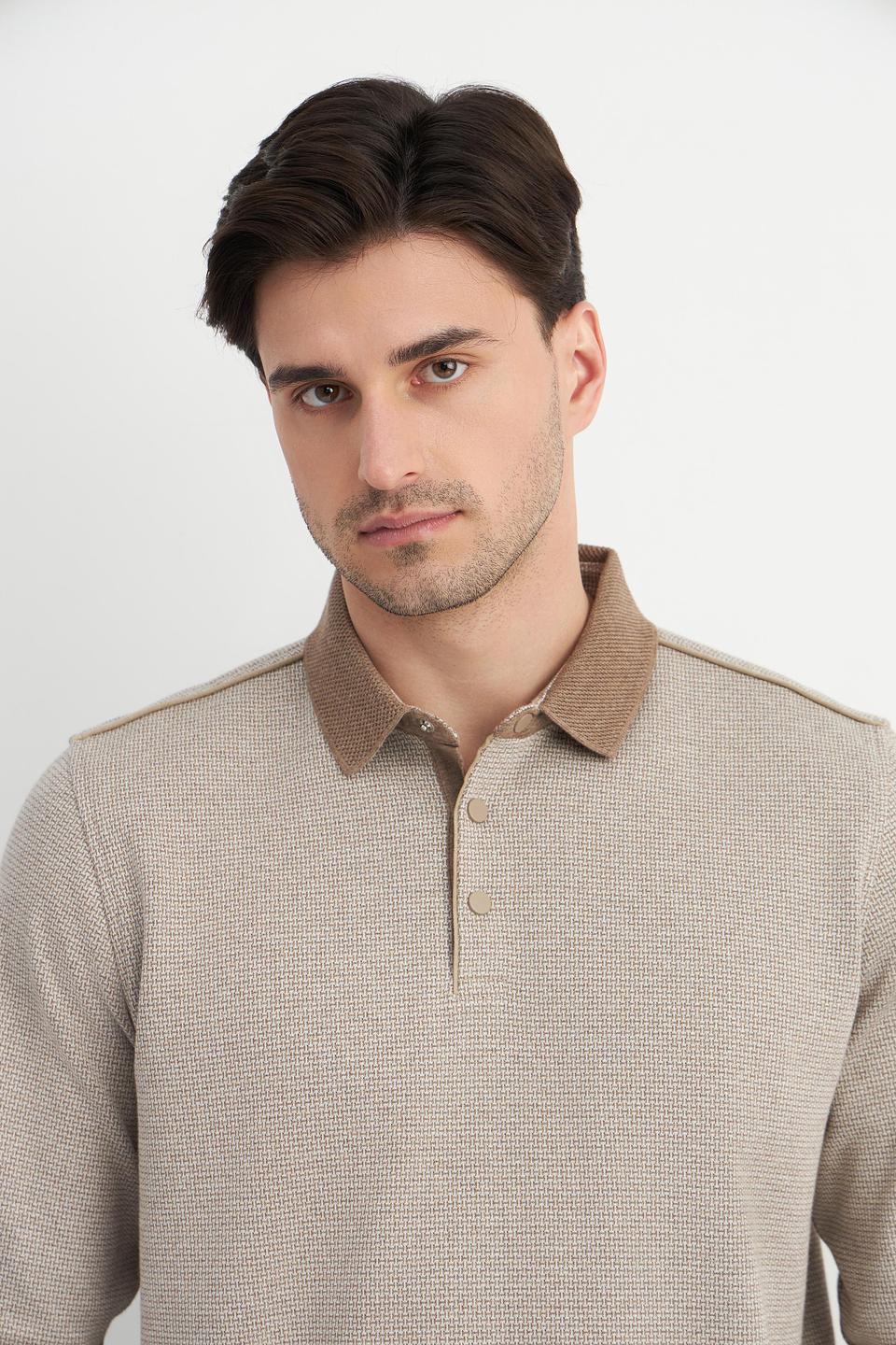 Пуловер Bugatti с воротником-поло бежевый