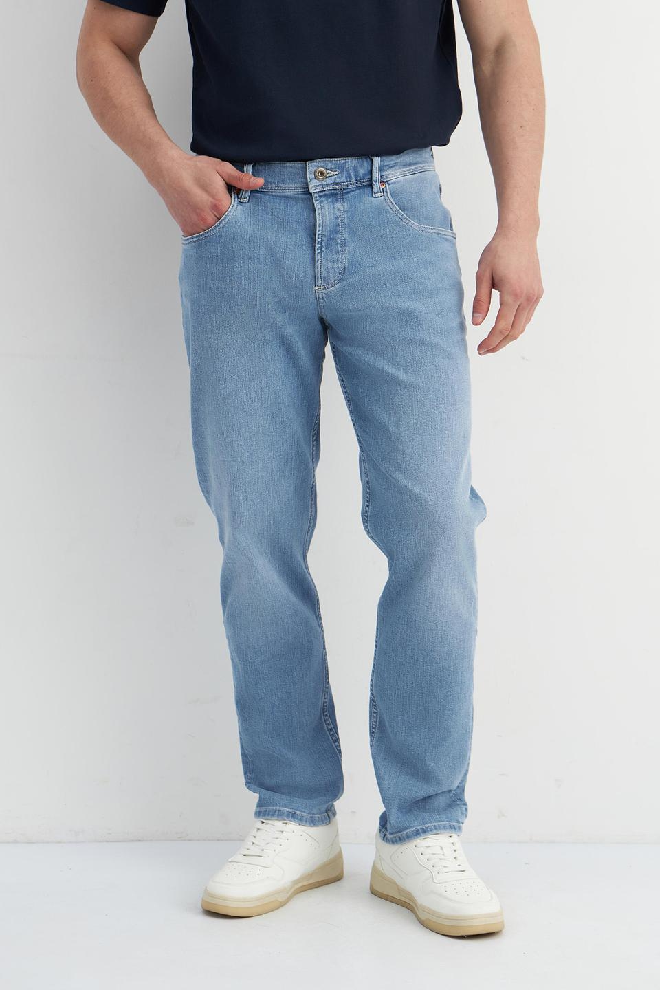 Джинсы Bugatti светло-голубые