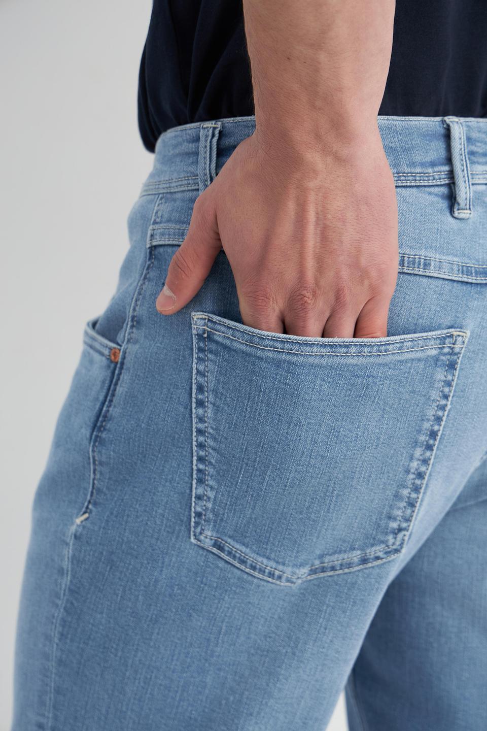 Джинсы Bugatti светло-голубые