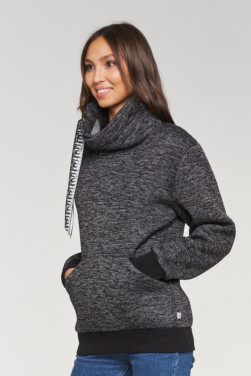 Толстовка VAY с высоким воротником