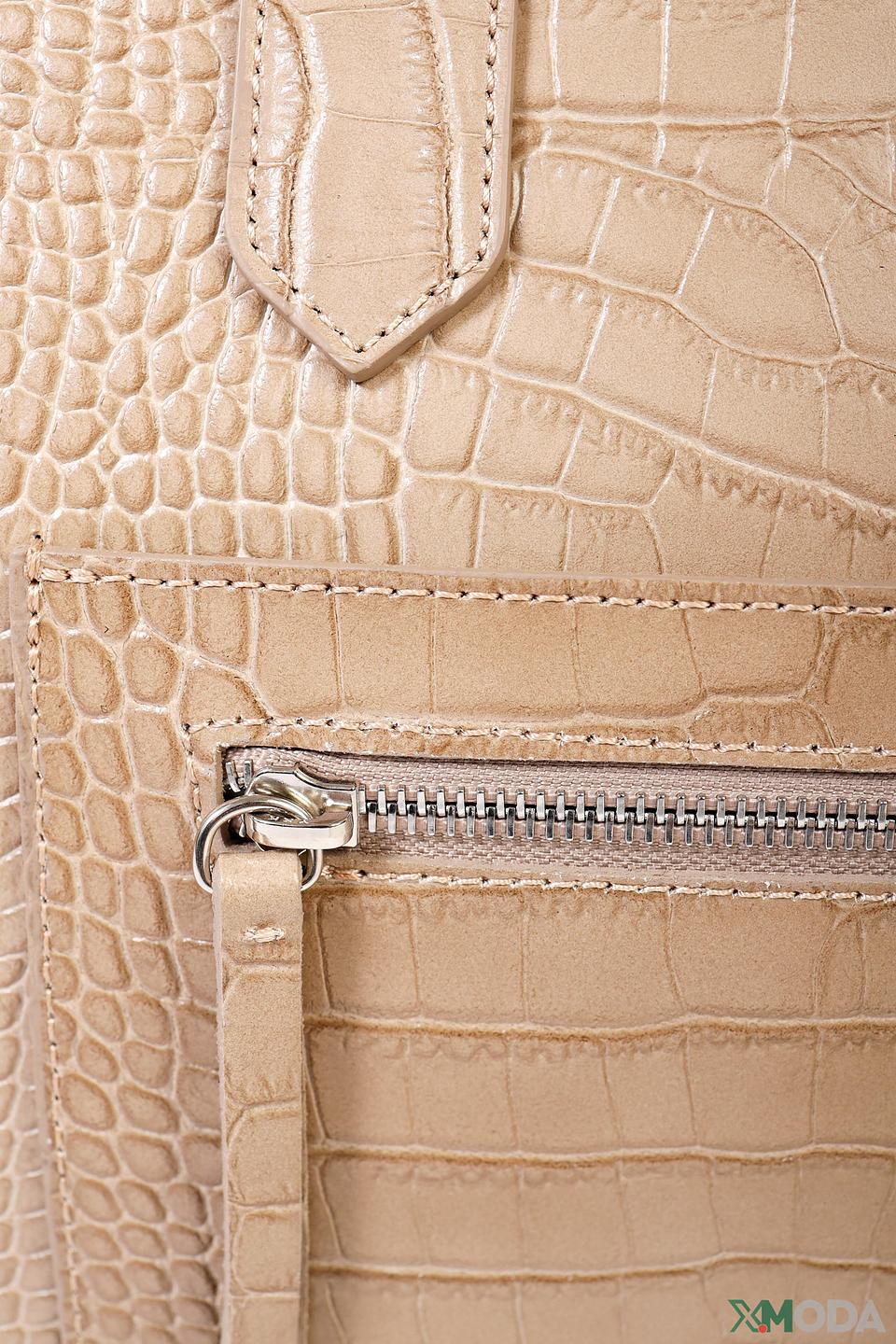 Сумка Marina Volpe с текстурой крокодила бежевая
