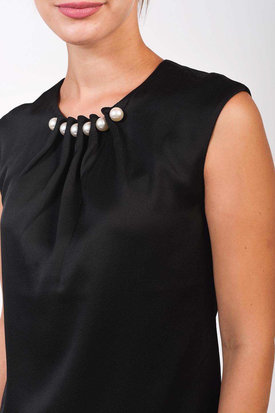 Блуза Just Valeri с жемчугом черная