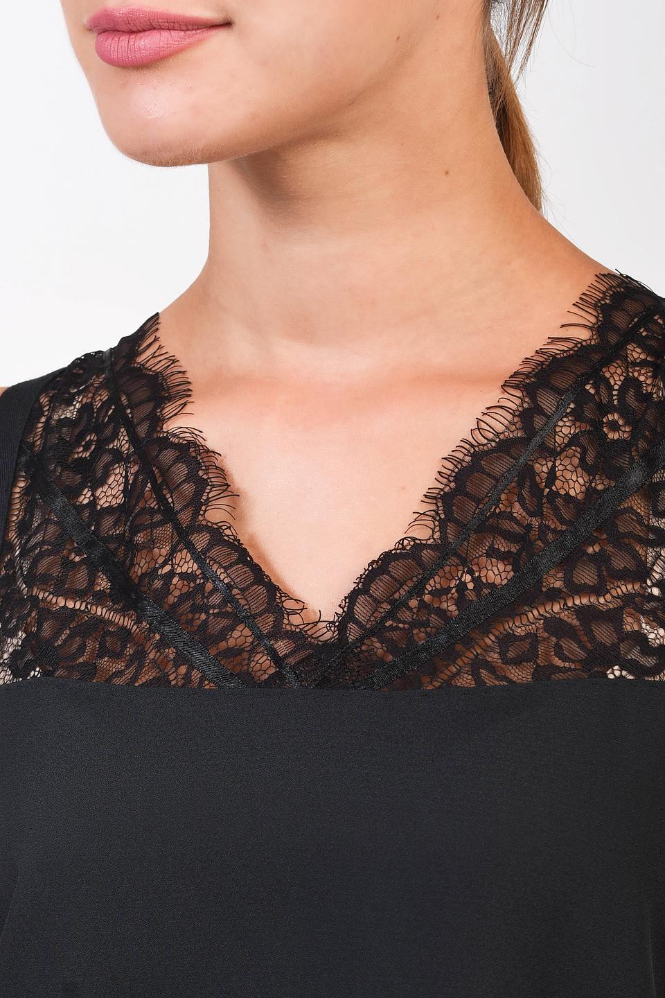 Топ Pezzo с кружевом чёрный