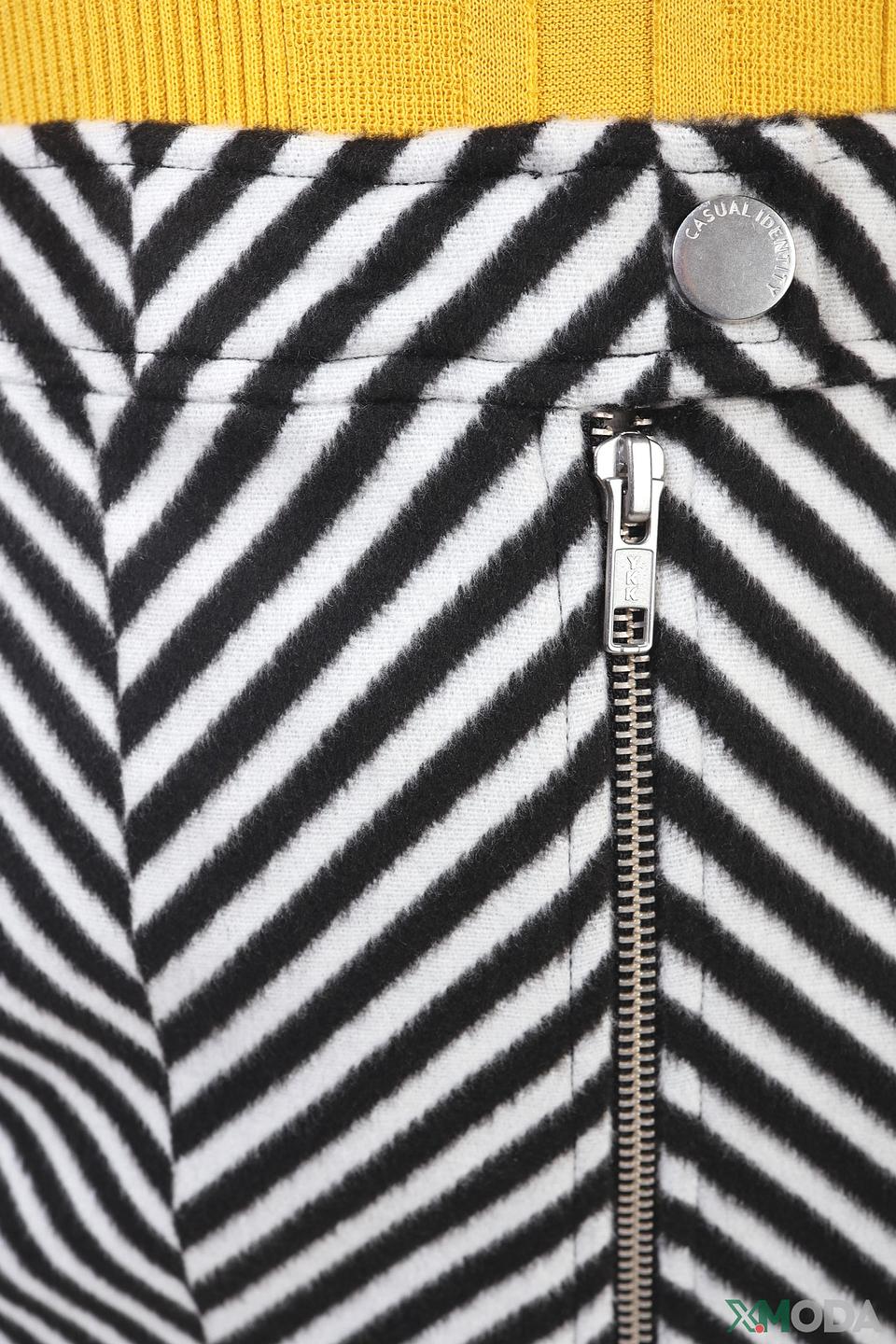 Юбка Comma в полоску