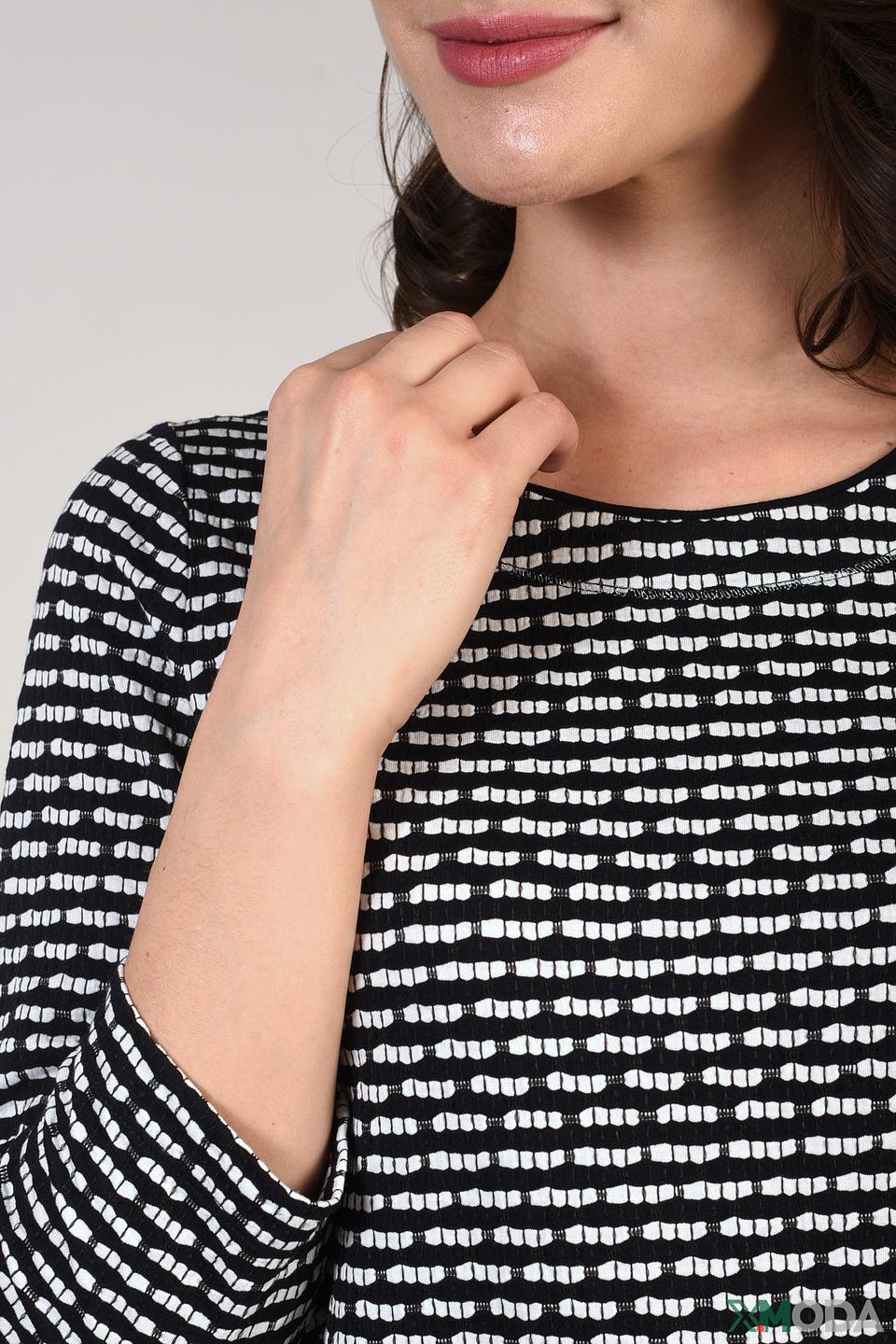 Пуловер Pezzo в полоску