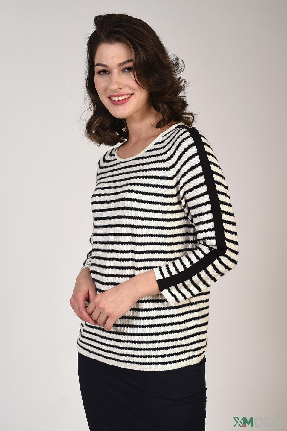 Пуловер Pezzo в полоску