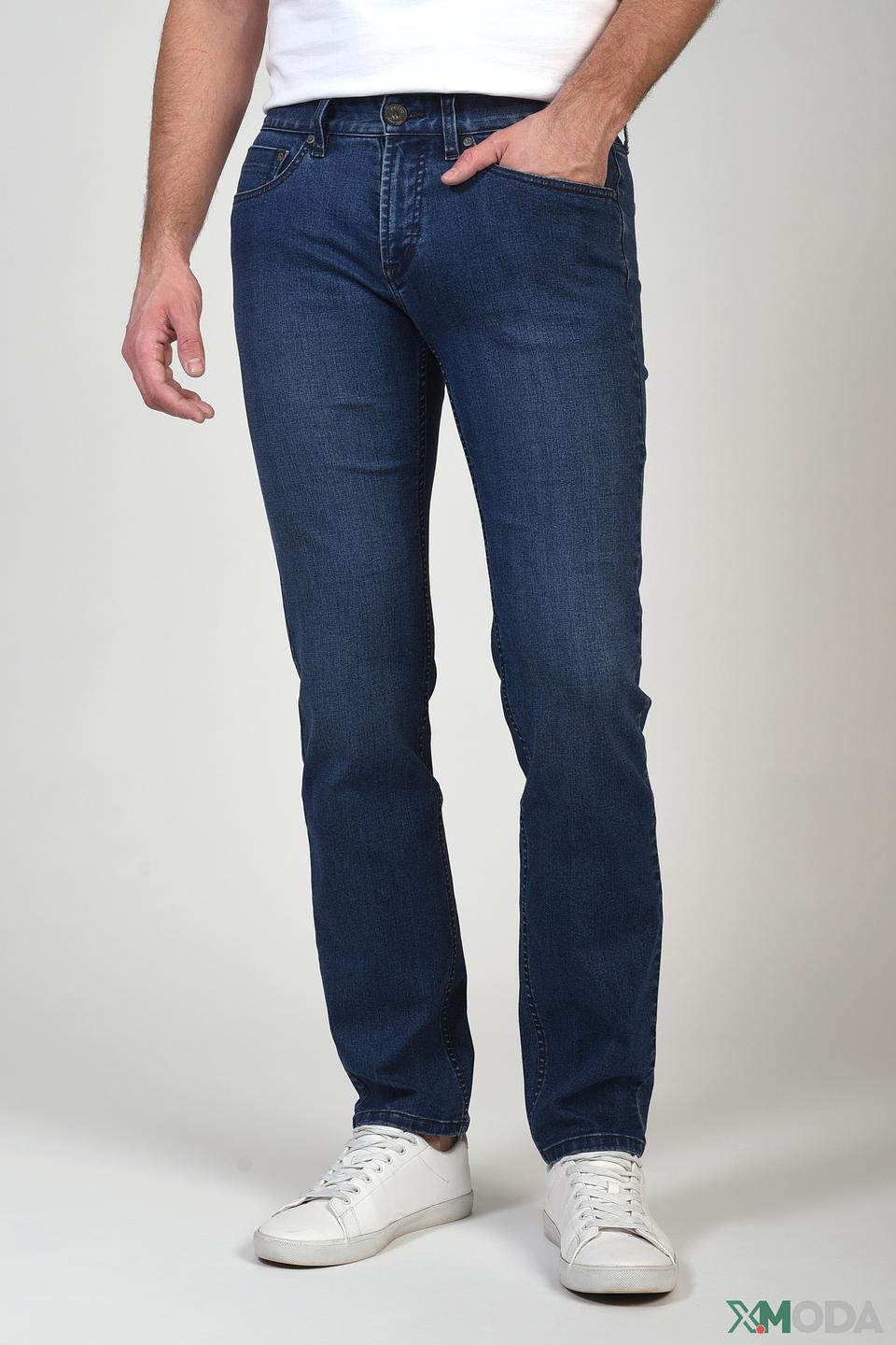 Джинсы Pezzo синие с лейблом и ярлычком