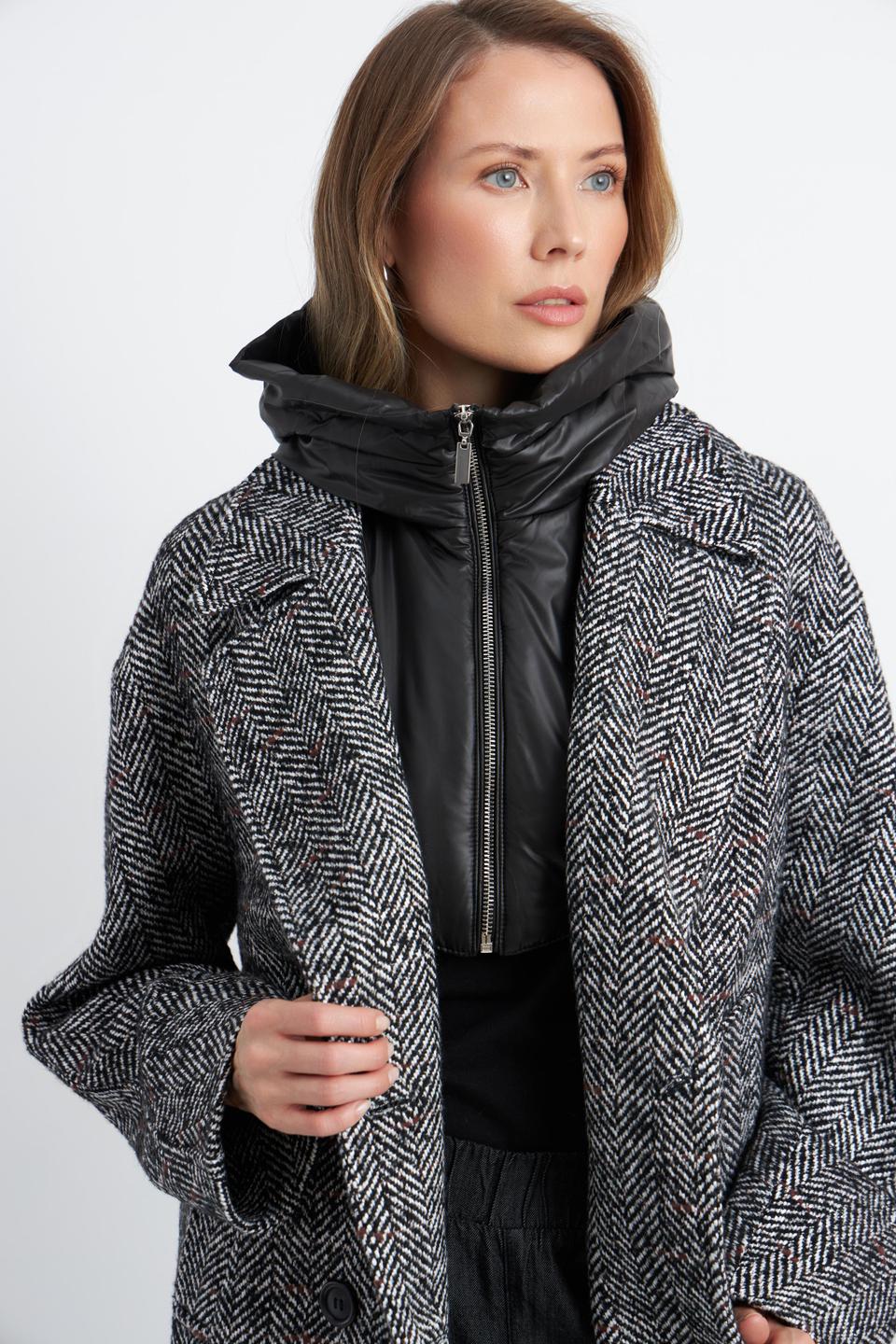 Серое двубортное пальто Electra style с узором «ёлочка»