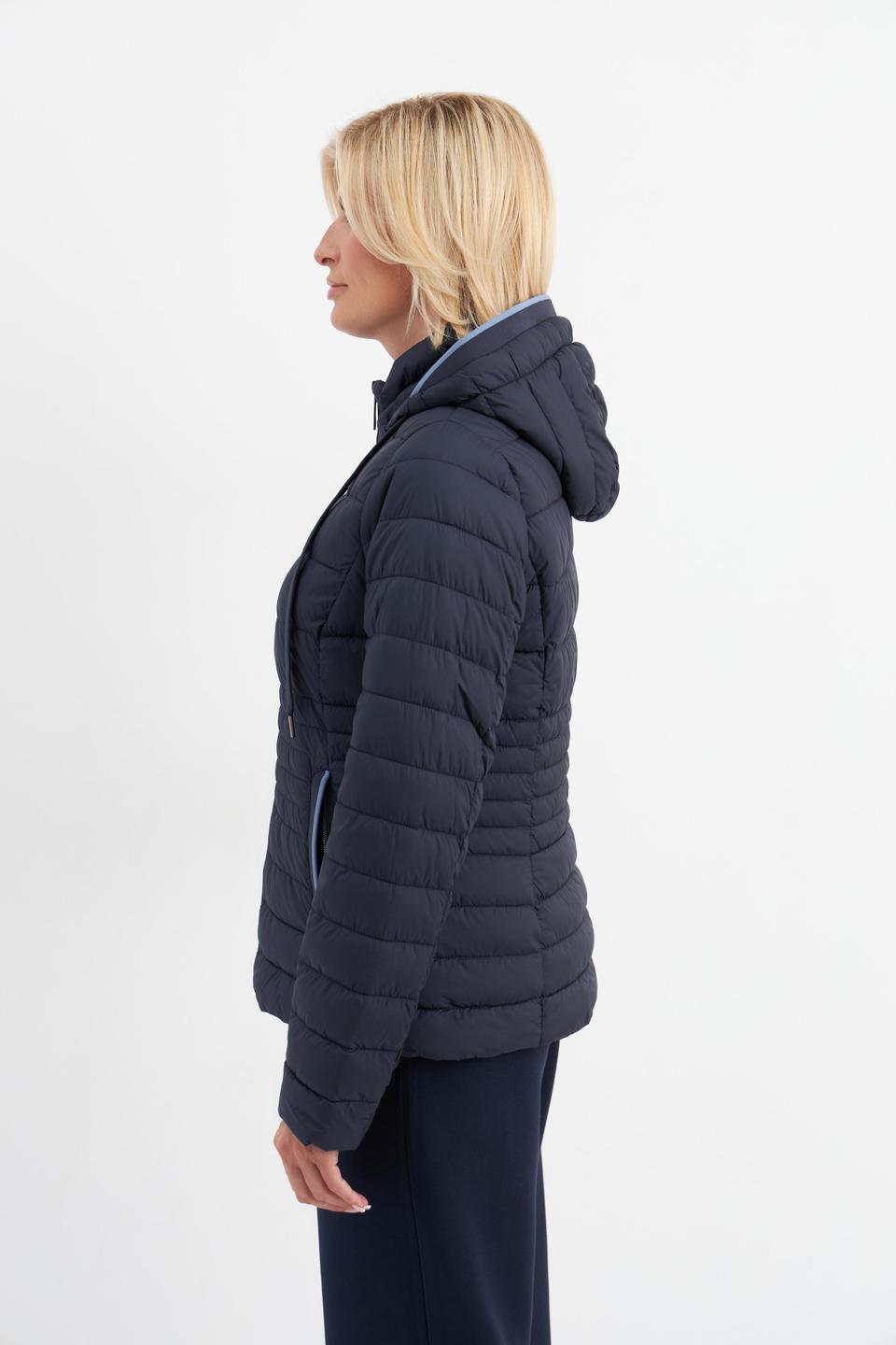Тёмно-синяя стеганая куртка Betty Barclay outdoor с капюшоном