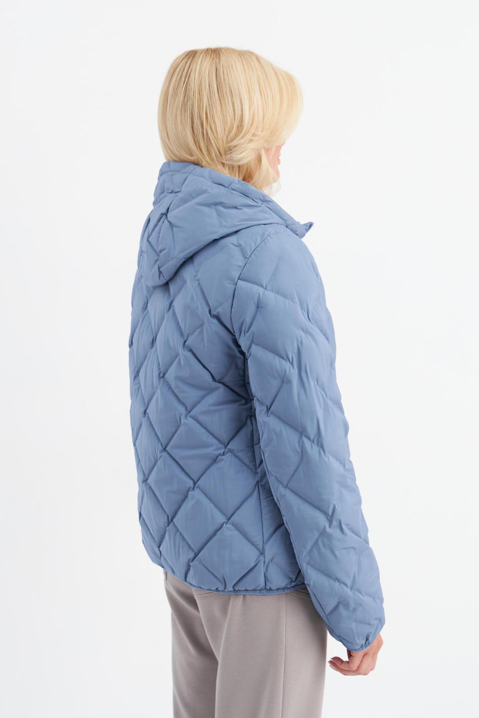 Светло-голубая стеганая куртка с капюшоном Betty Barclay outdoor