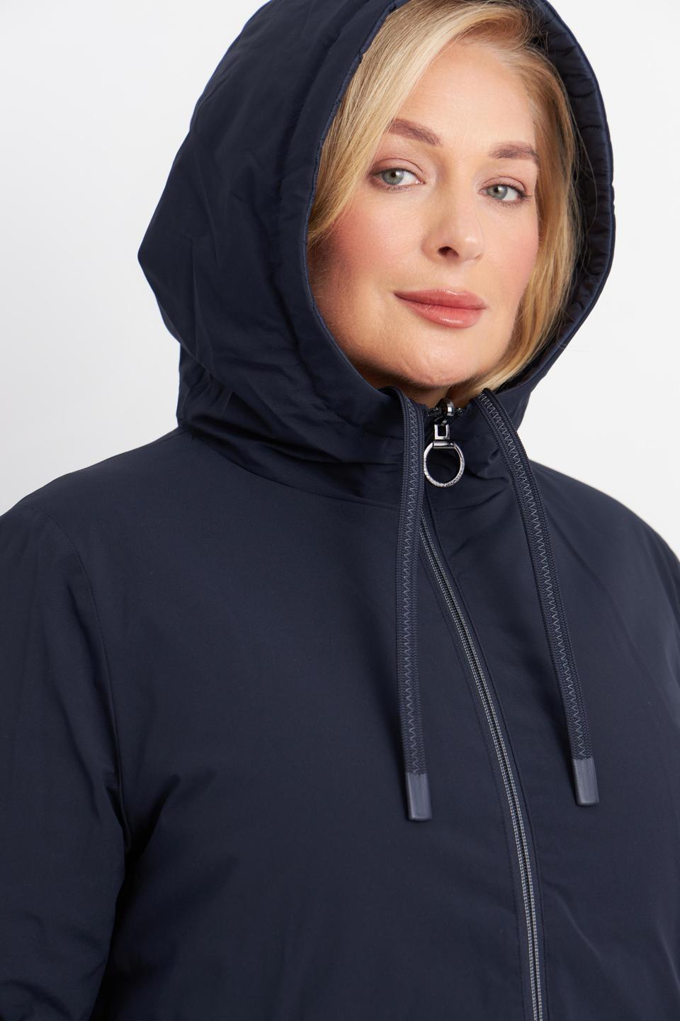 Тёмно-синее пальто Betty Barclay outdoor с простёжкой