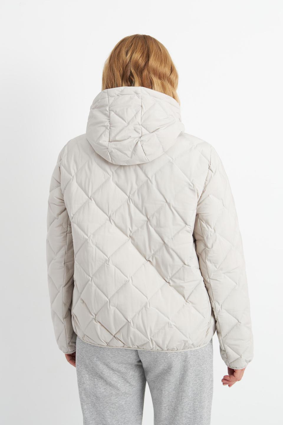 Куртка Betty Barclay outdoor с ромбовидной стёжкой бежевого цвета