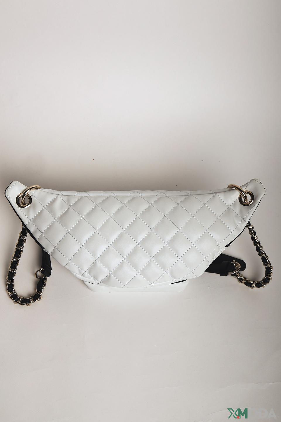 Сумка поясная Guess стеганая белая