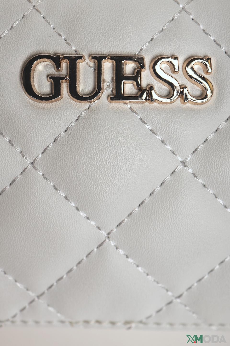 Сумка поясная Guess стеганая белая