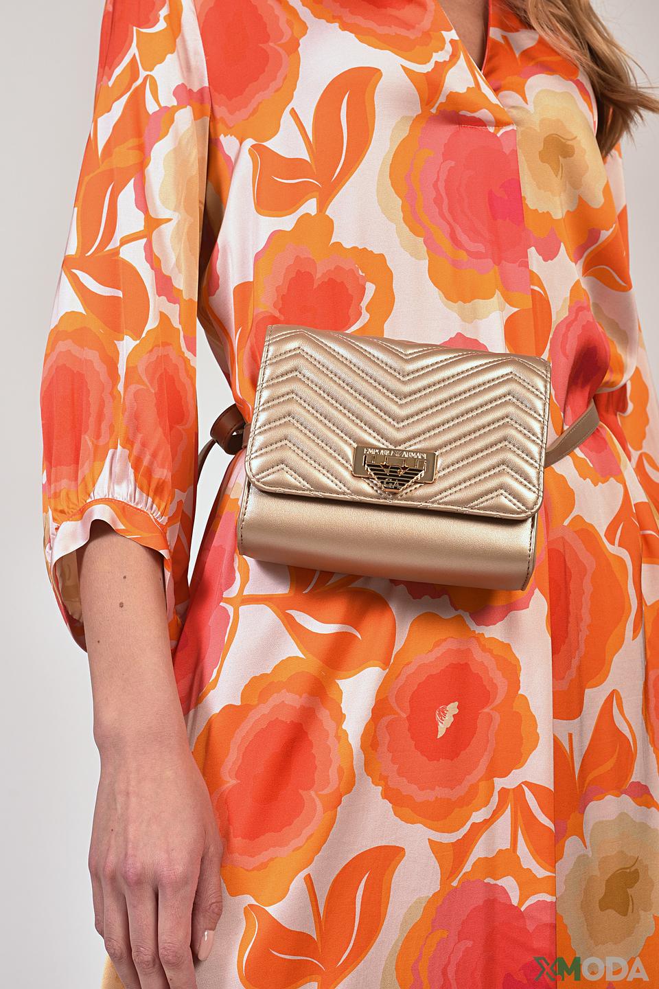 Сумка Emporio Armani стеганая золотистая