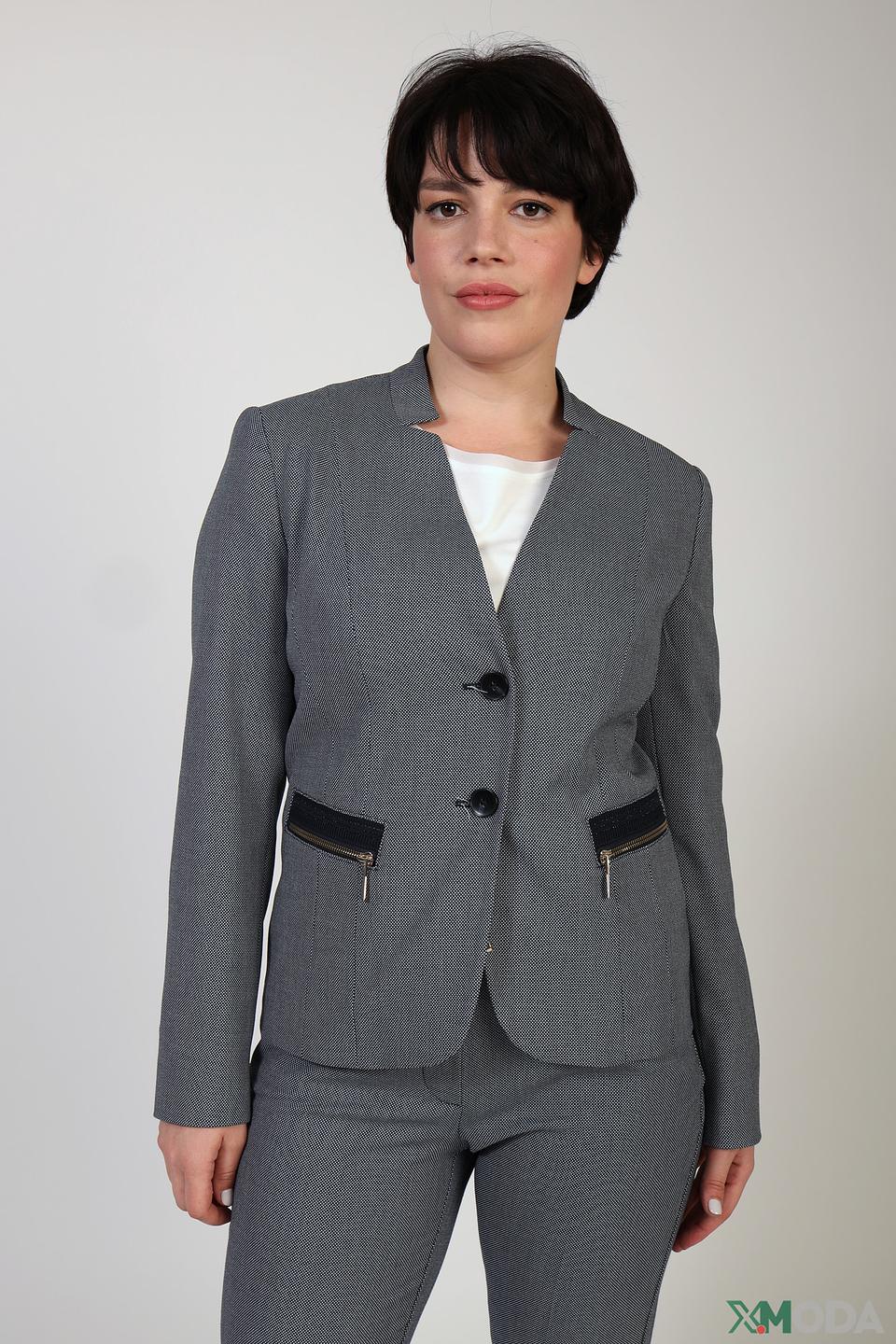 Жакет Betty Barclay серый в клетку