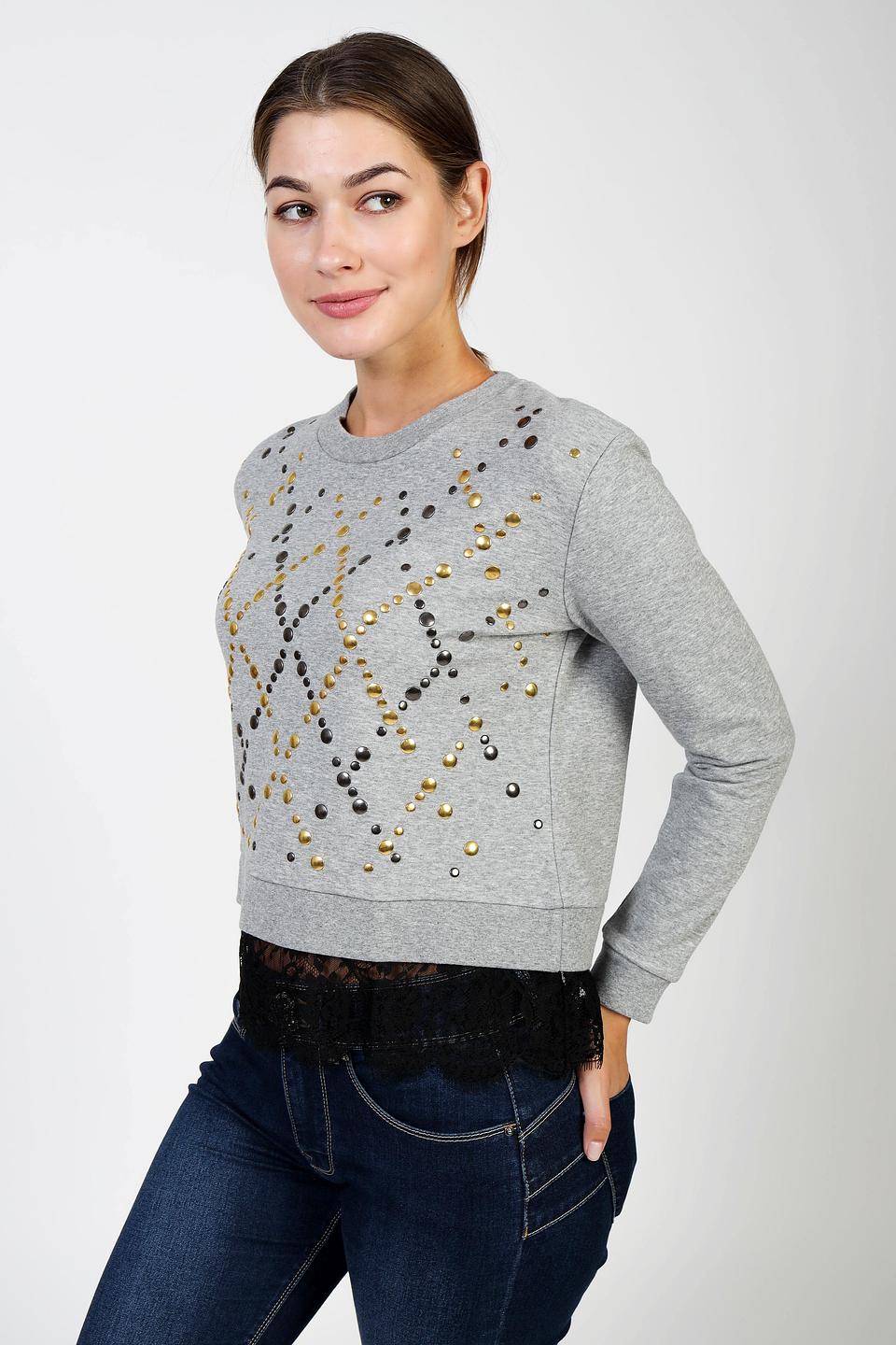 Пуловер Pezzo с камнями серый