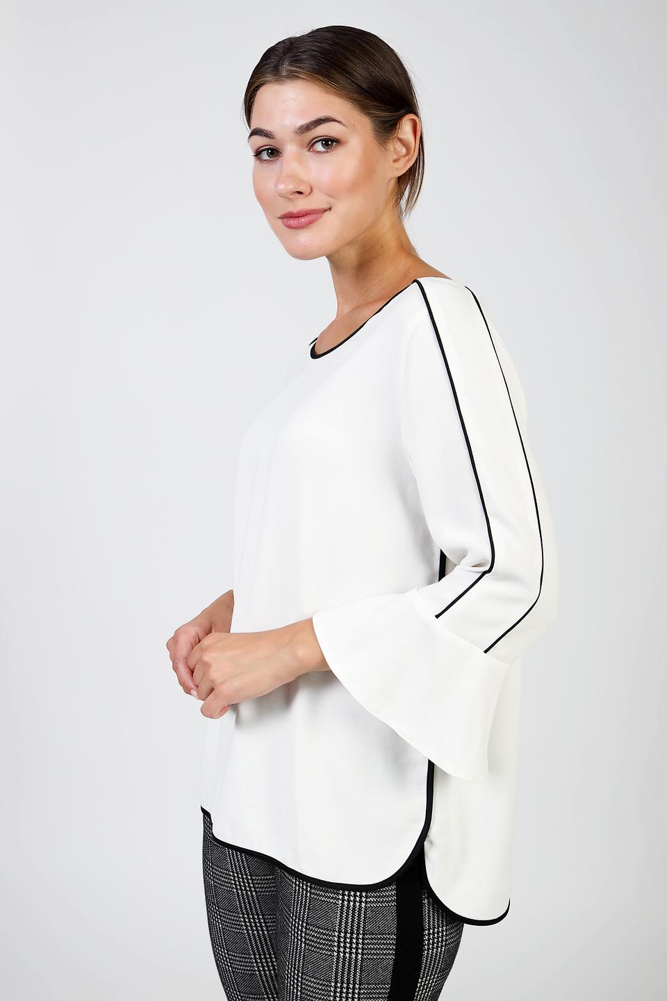 Блуза Pezzo с черной отделкой