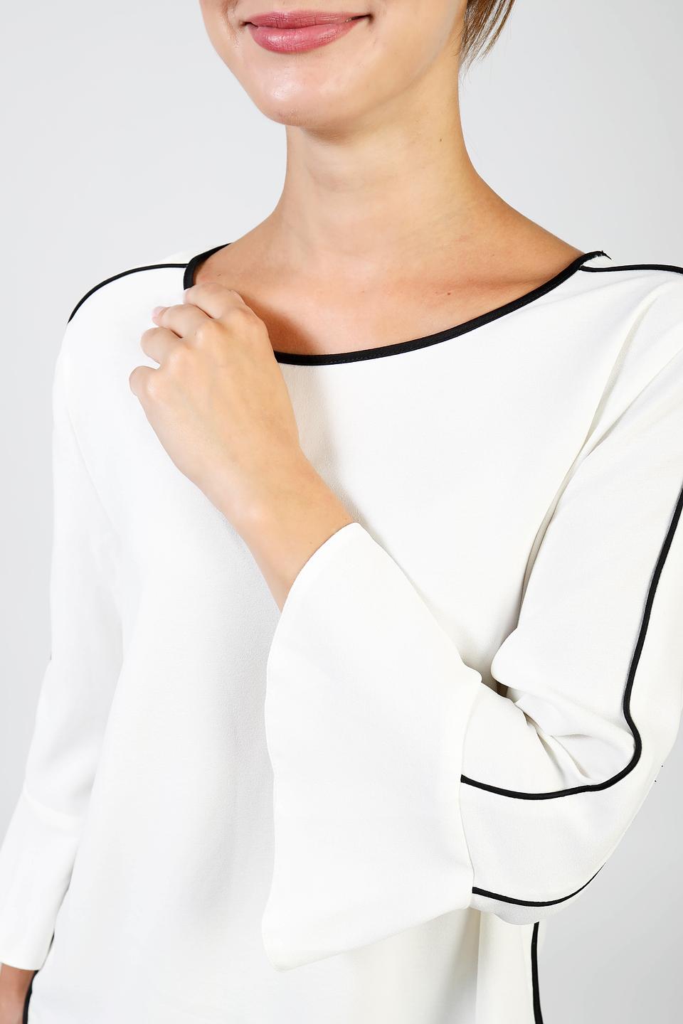 Блуза Pezzo с черной отделкой