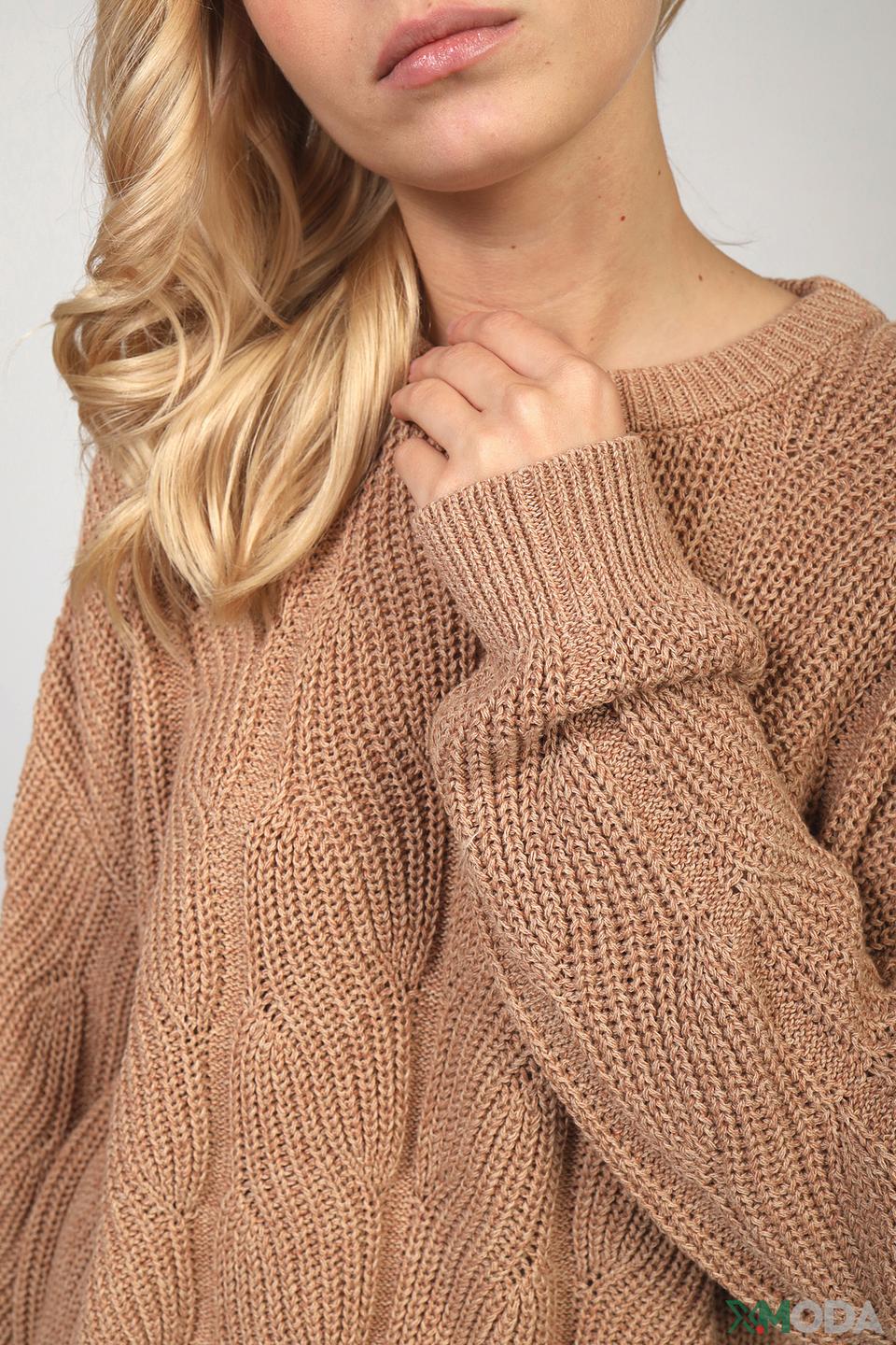 Пуловер Comma с косами бежевый