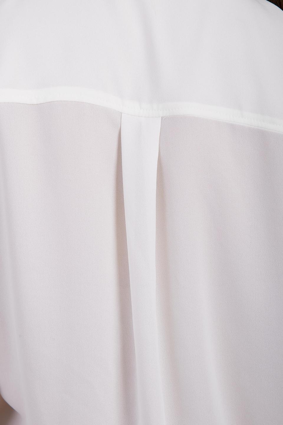 Белая блуза Steilmann рубашечного кроя с накладными карманами