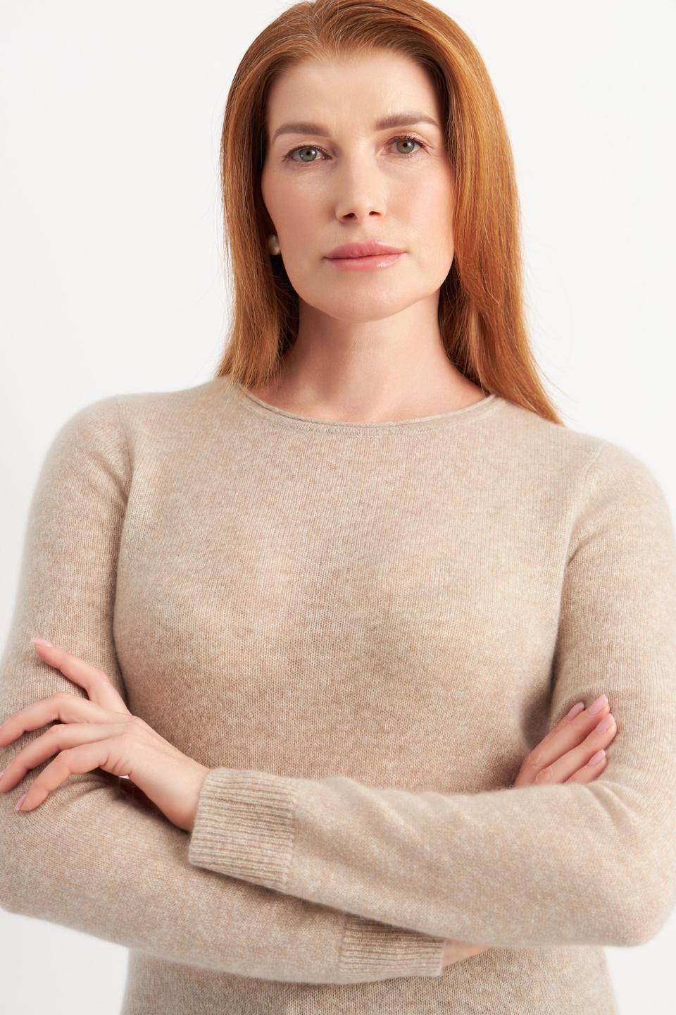 Бежевый пуловер Betty Barclay