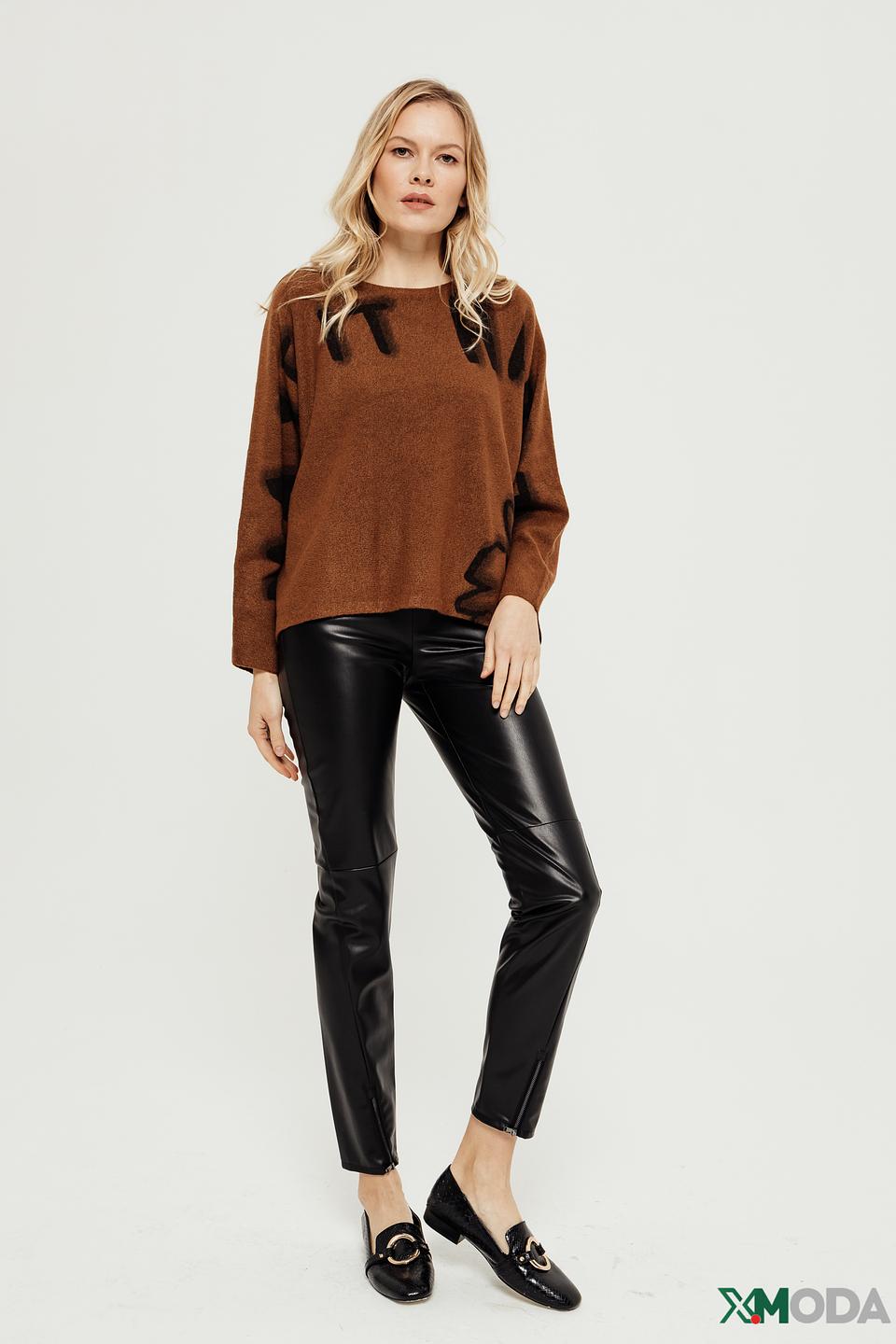 Пуловер Lecomte с принтом коричневый