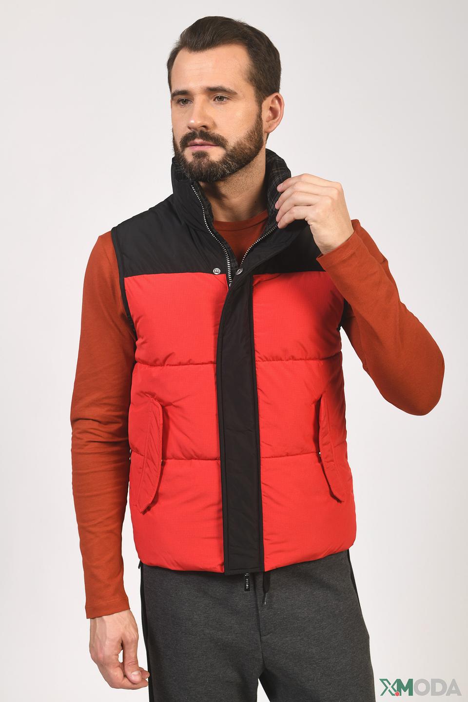 Жилет стеганый Gaudi Jeans красный