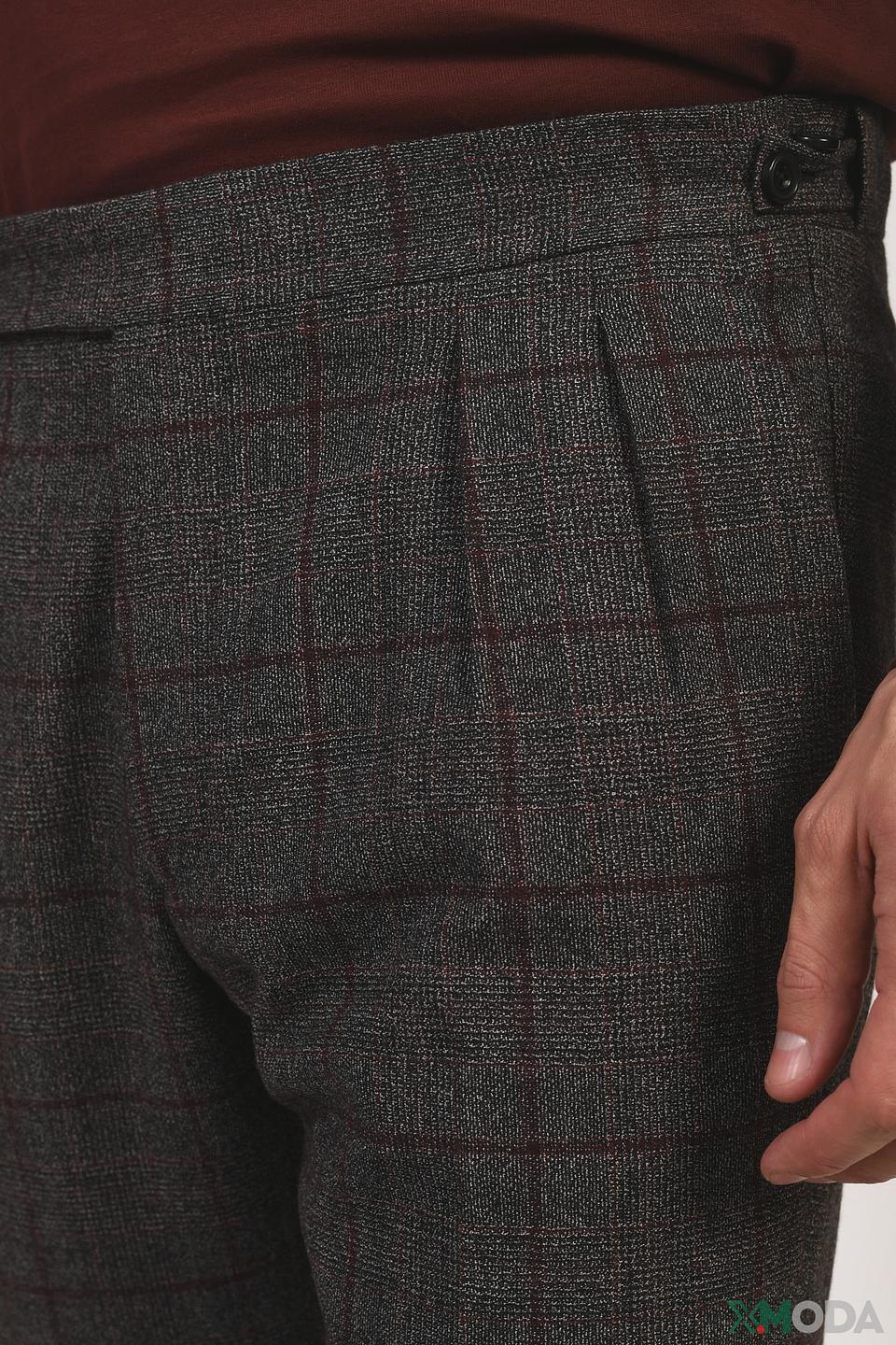 Брюки Berwich в клетку серые