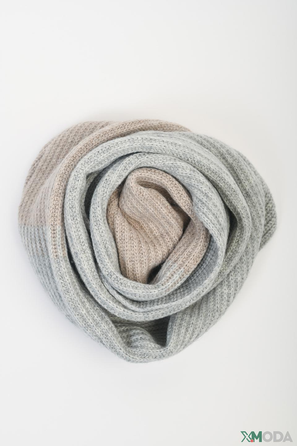 Шарф Marc Cain вязаный серый