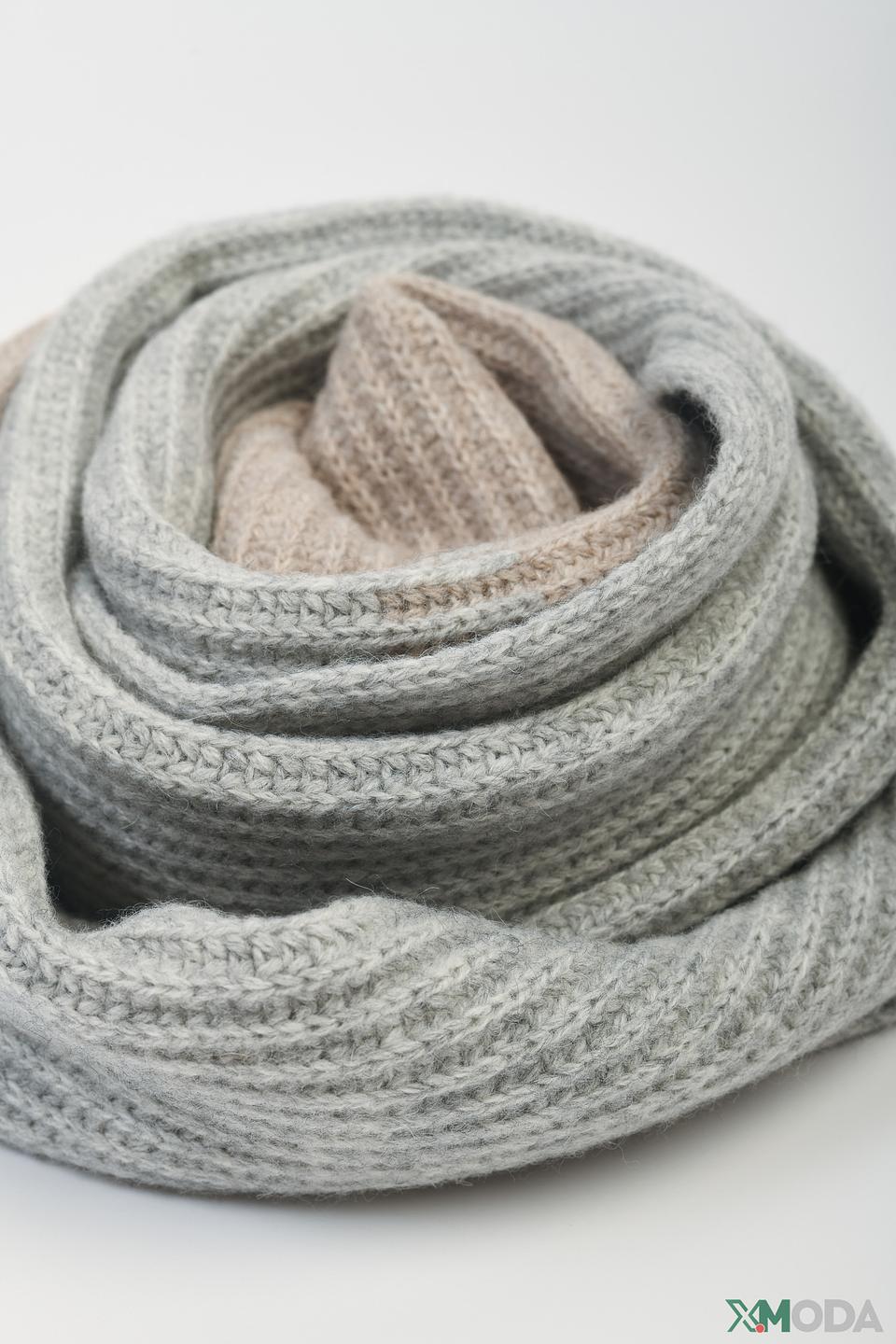 Шарф Marc Cain вязаный серый