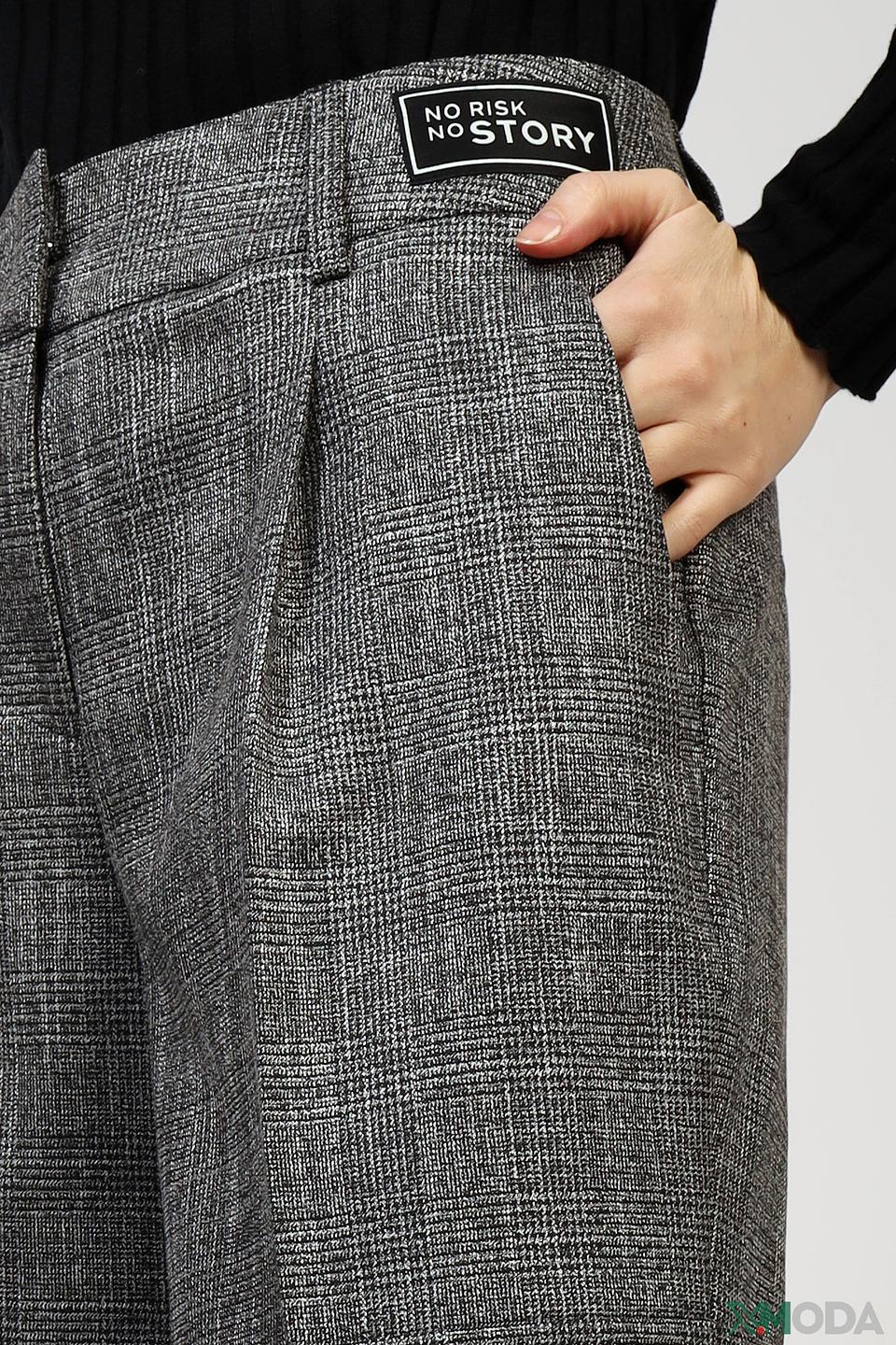 Шорты Marc Aurel в клетку серые