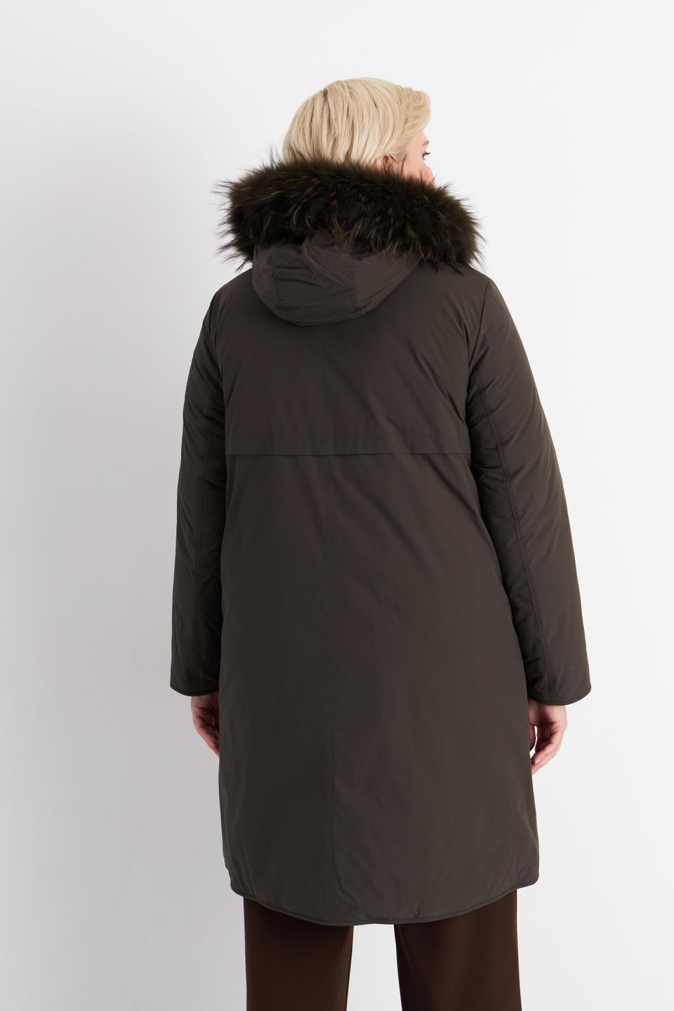 Оливковое стеганое пальто Betty Barclay outdoor с меховой отделкой