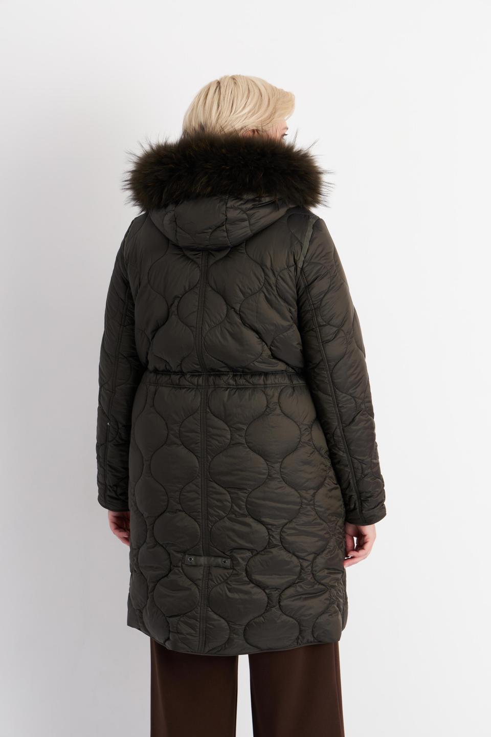 Оливковое стеганое пальто Betty Barclay outdoor с меховой отделкой