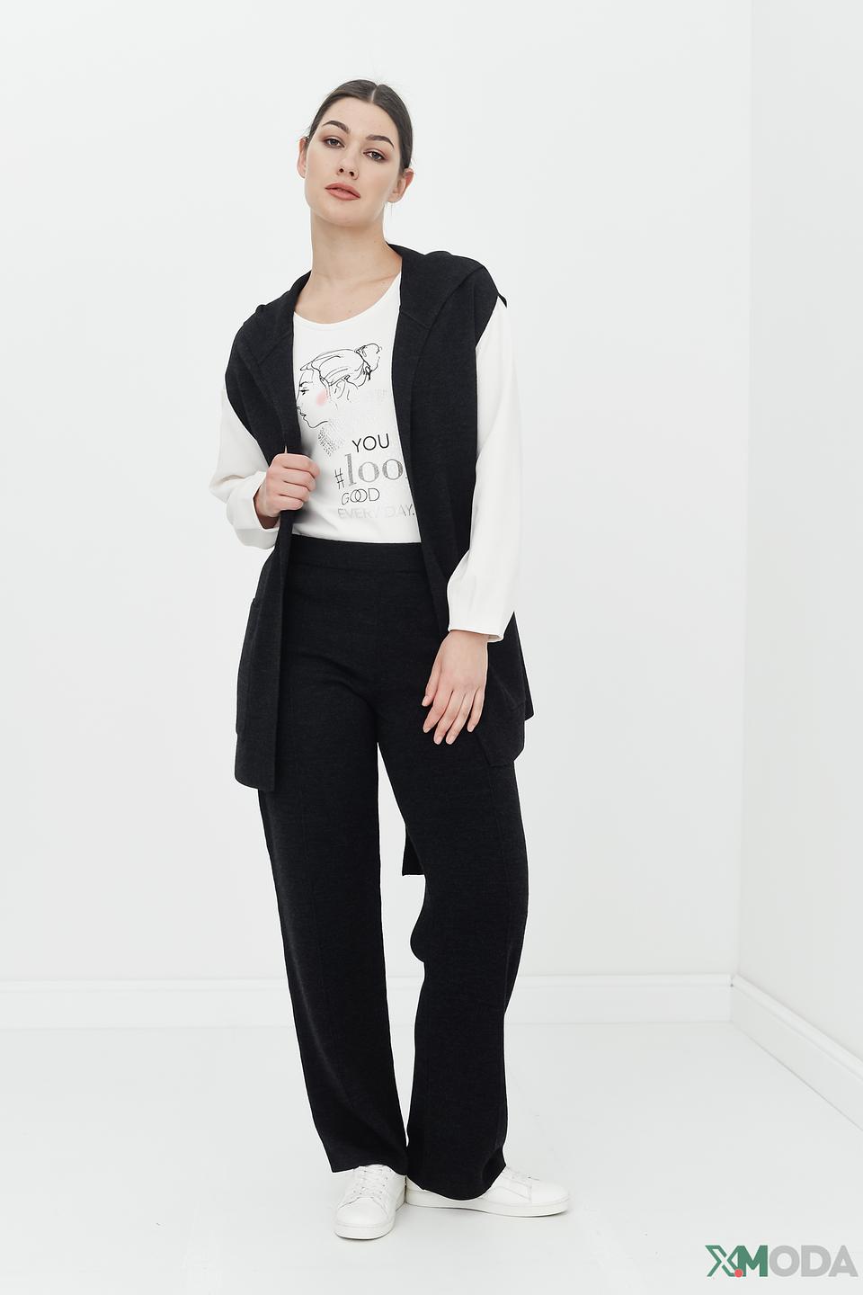 Жакет-жилет Monari чёрный с капюшоном